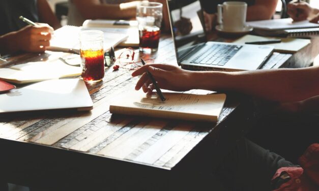 Pourquoi se former en ligne ? Les avantages